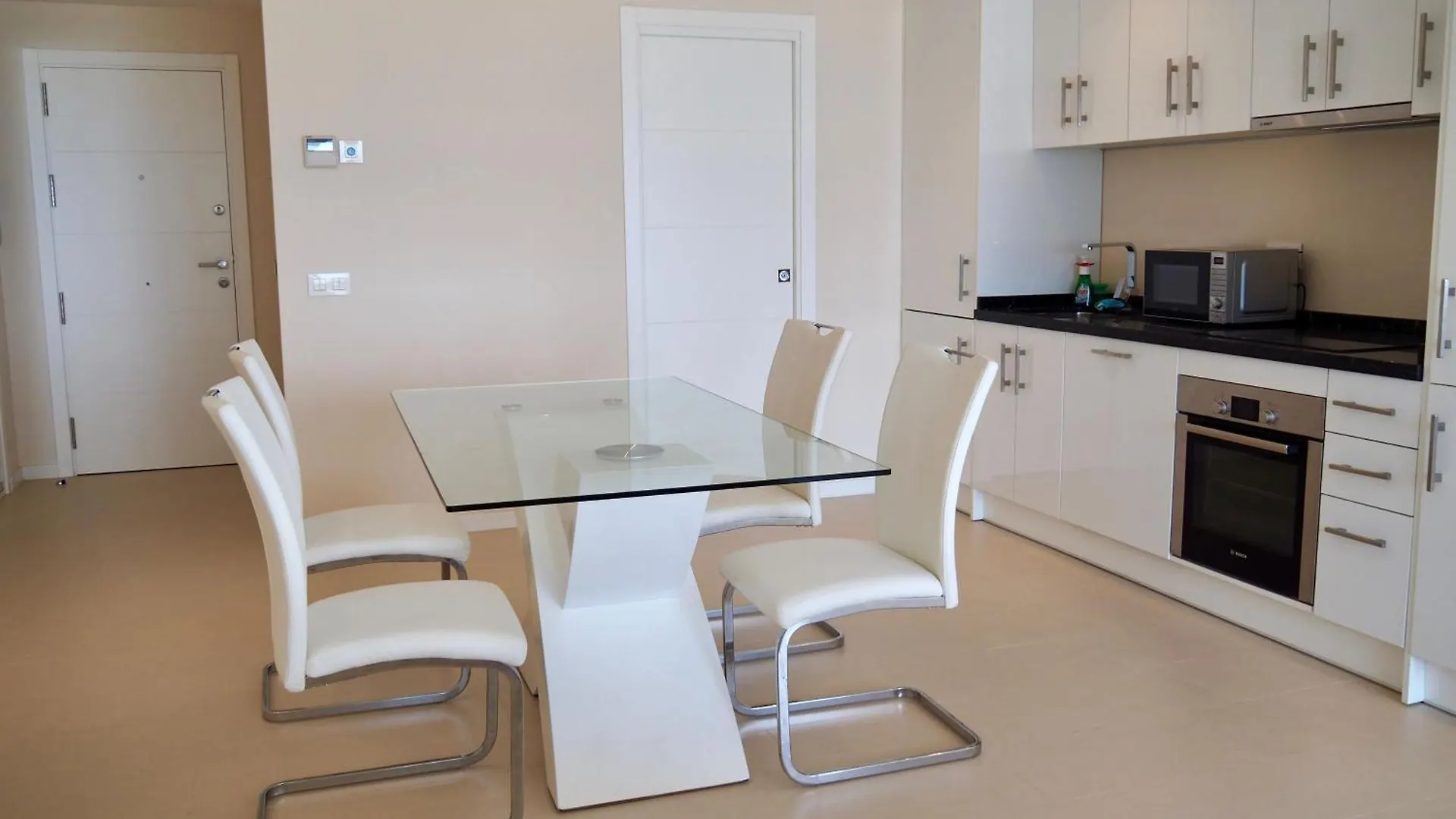Charmante Ferienwohnung In Puerto Banus Marbella